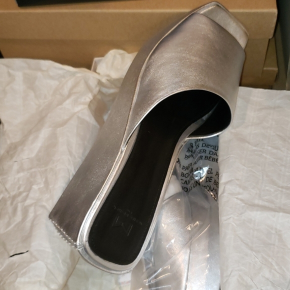 Marc Fisher New YAILYN Platform Slide Sandal Mule Leather Flatforms SILVER Women - Picture 11 of 13